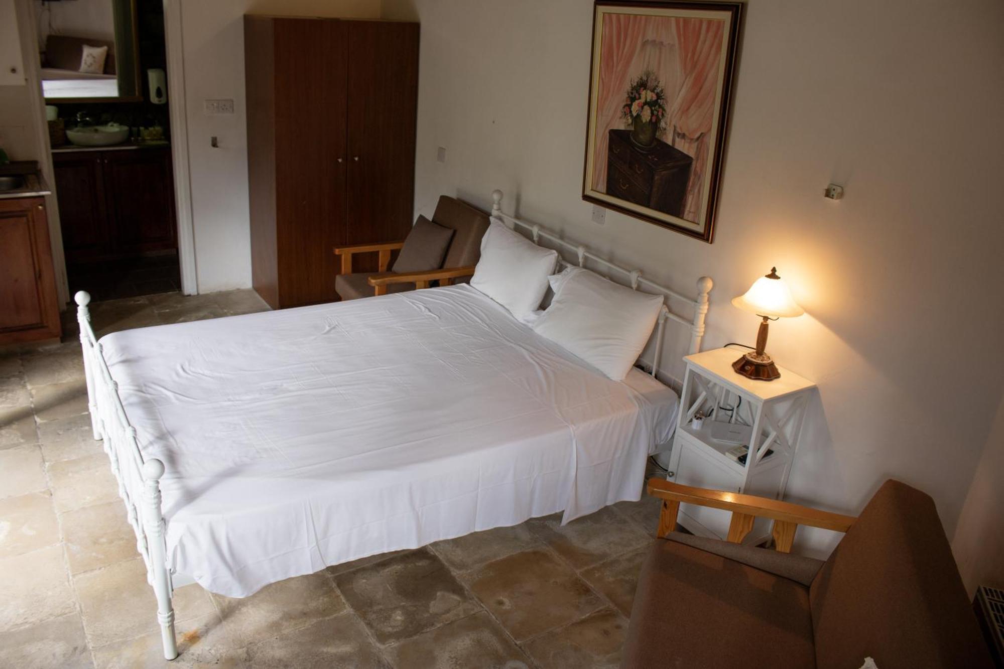 Morfeas Kakopetria Apartment Bagian luar foto